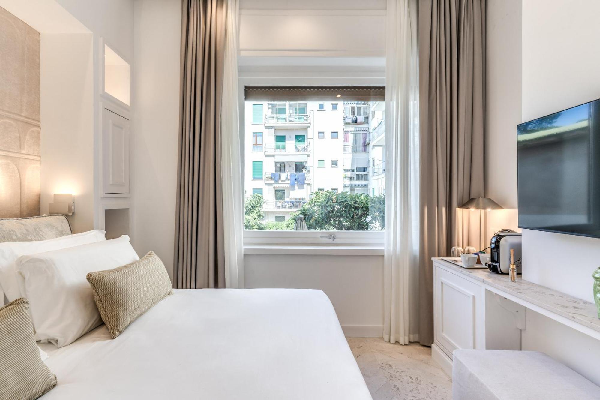 Diff'Rent Souls Rooms - Luxury Accomodation Sorrento Bagian luar foto