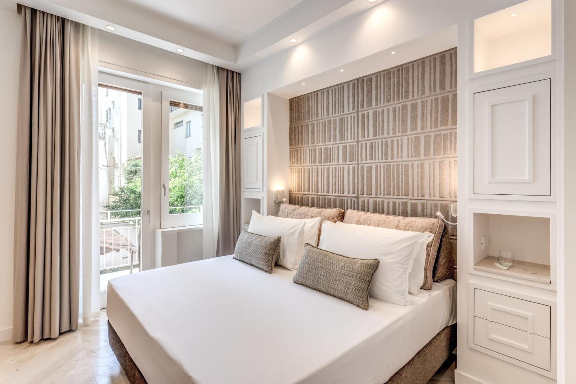 Diff'Rent Souls Rooms - Luxury Accomodation Sorrento Bagian luar foto