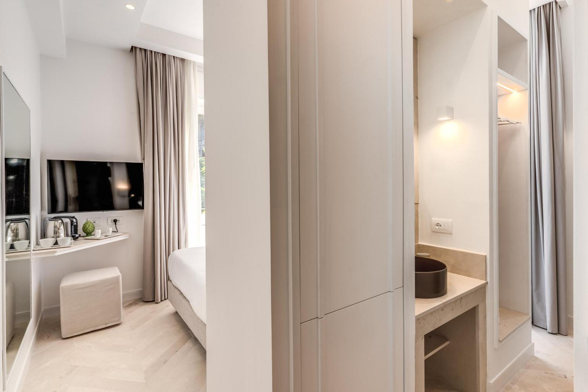 Diff'Rent Souls Rooms - Luxury Accomodation Sorrento Bagian luar foto